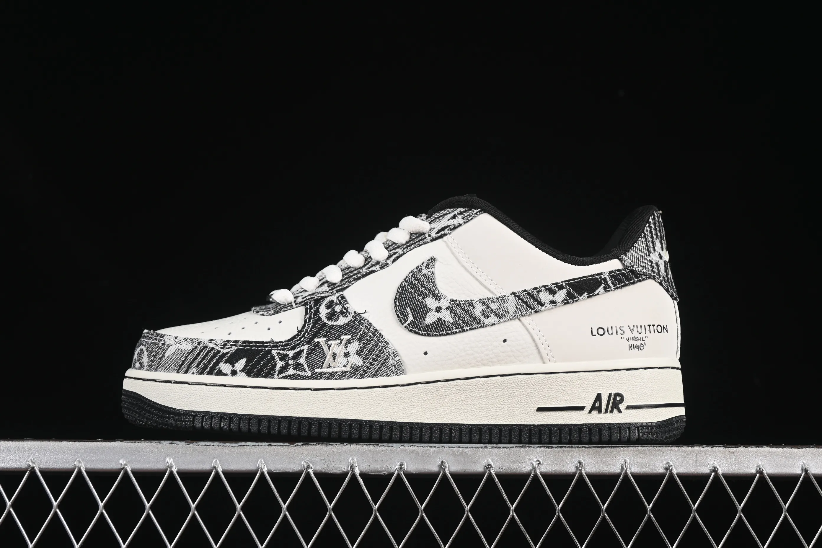 All categories Nk Air Force 1 Air Force series Nk Air Force 1 Low Air Force low-top Nike Air Force 1'07 Low LV joint gray and black denim Air Force 1 low-top casual sneakers SC9207-539